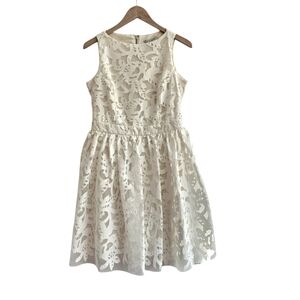 Wyatt Collection Cream / Ivory Floral Lace Fit & Flare Dress, Size M